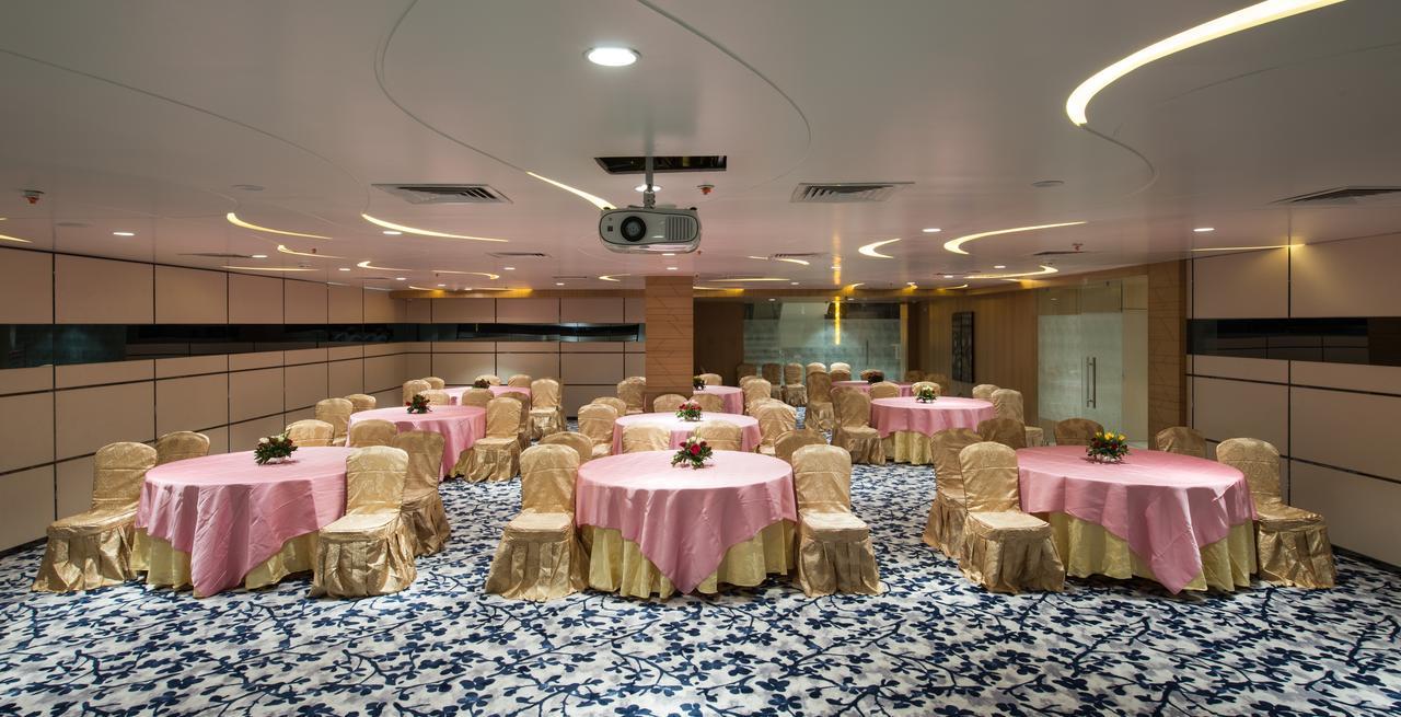 Hotel Atishay Bhopal Exterior foto