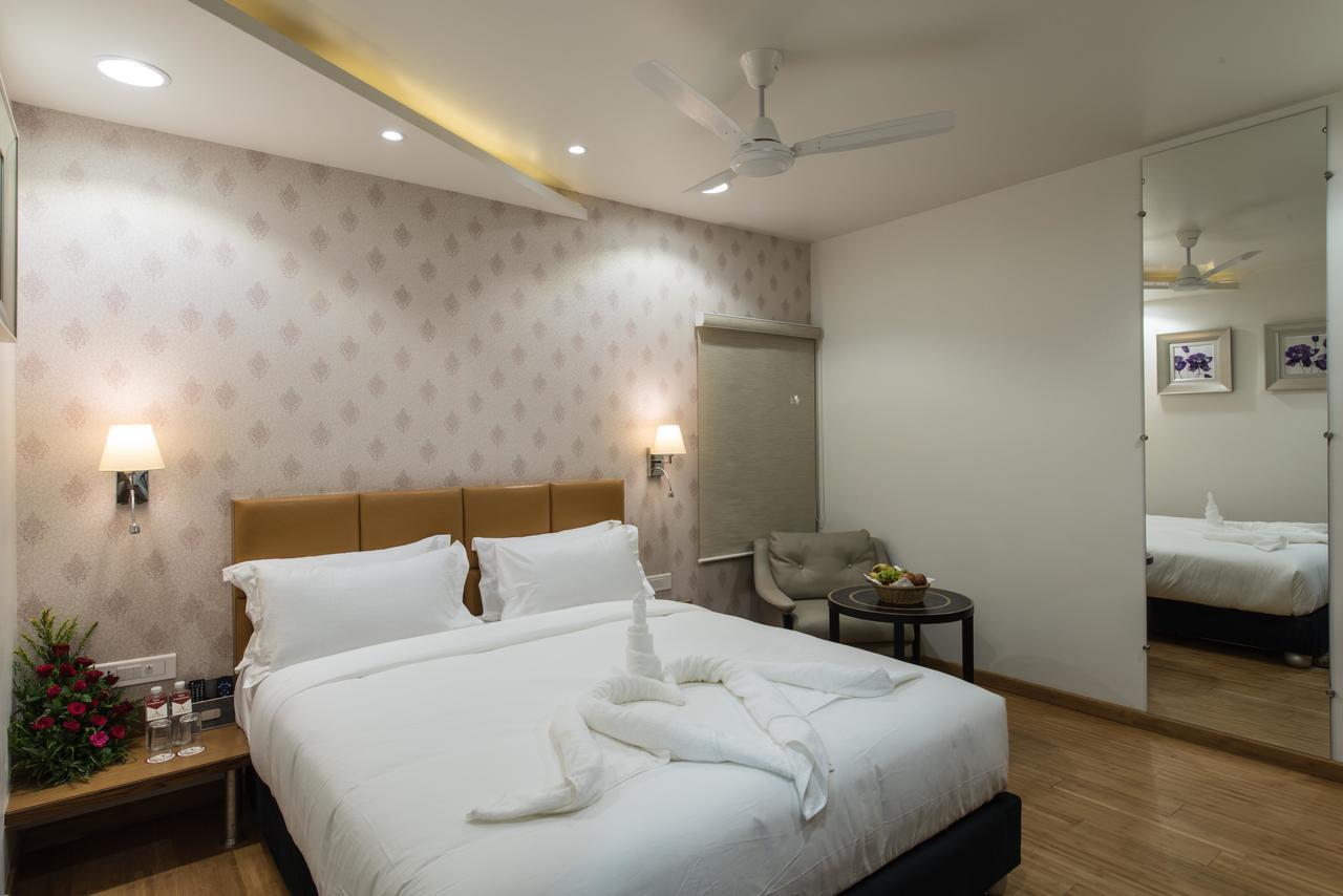 Hotel Atishay Bhopal Exterior foto